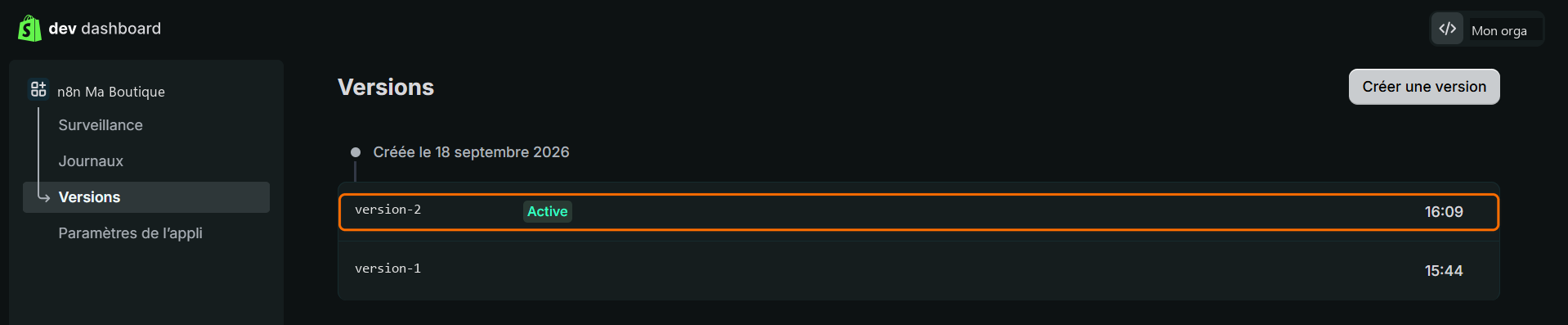 Liste des versions, la version Active encadrée